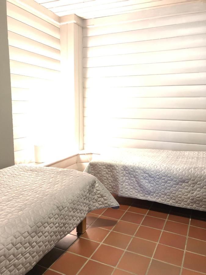Ferienwohnung Korshamn Rorbuer Lyngdal Exterior foto